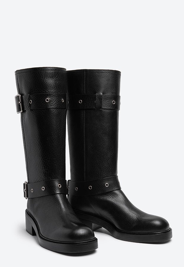 SR4824 PISA BLACK FLYING SAIL
