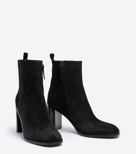 SR5037 BLACK CASHMERE