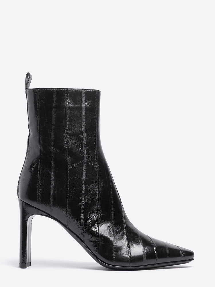SR5049 BLACK ANGUILLA 1