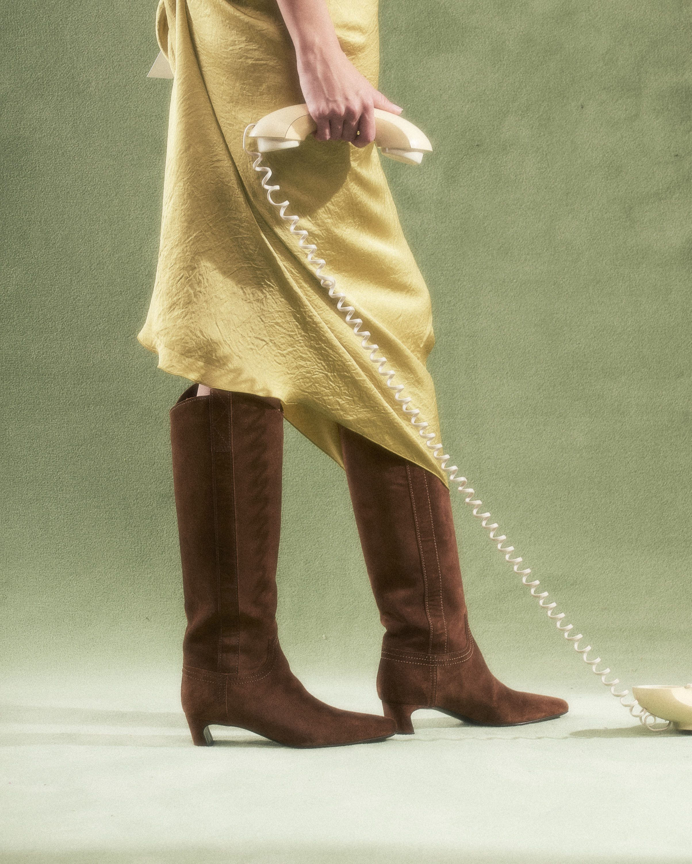 BOTTES